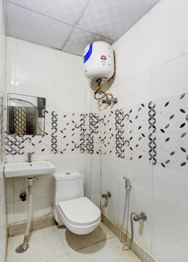 Others 4, Hotel O The Maruti hotel, Gautam Buddha Nagar