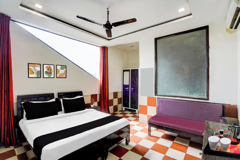 Others 5, Hotel O Sector 93 Noida, Gautam Buddha Nagar