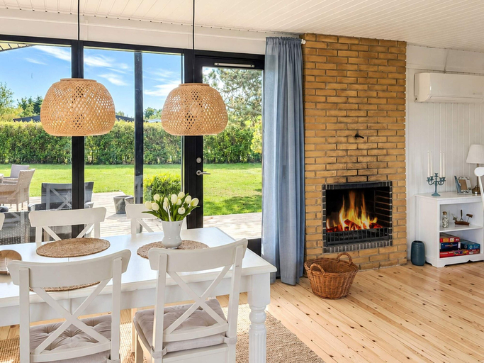 Others 4, 6 Person Holiday Home in Juelsminde, Hedensted