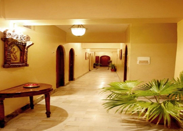Exterior & Views 1, Hotel Sandhu Palace, Jodhpur