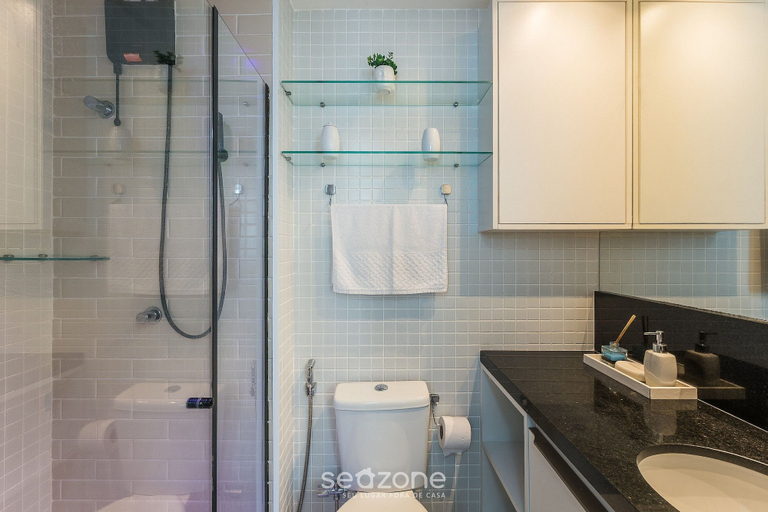 Others 5, Apt 100m From the Beach w/ Pool Sip0703, Salvador