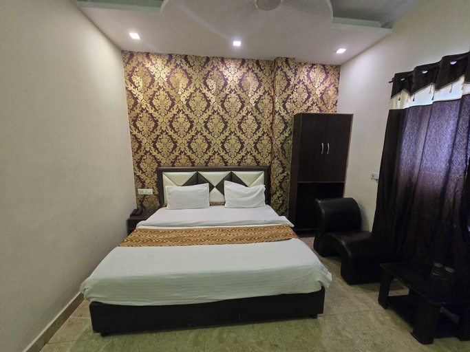 Others 5, Hotel O golden shiva, Amritsar