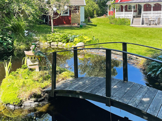 Others 3, 4 Star Holiday Home in Myggenas, Tjörn