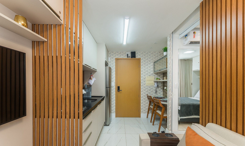 Others 3, Apt 100m From the Beach w/ Pool Sip0703, Salvador
