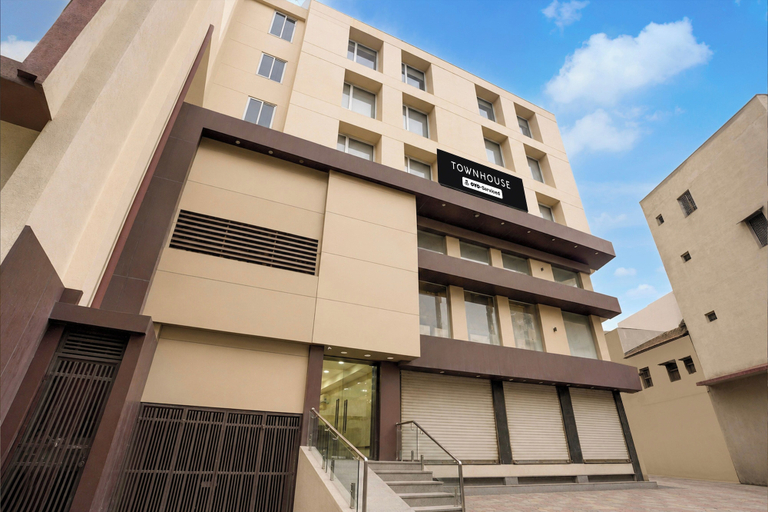 Others 2, Townhouse Oak Central Bus Station Rajkot, Rajkot