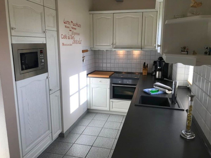 Others 3, Holiday Home in Wrixum With Swimming Pool, Nordfriesland