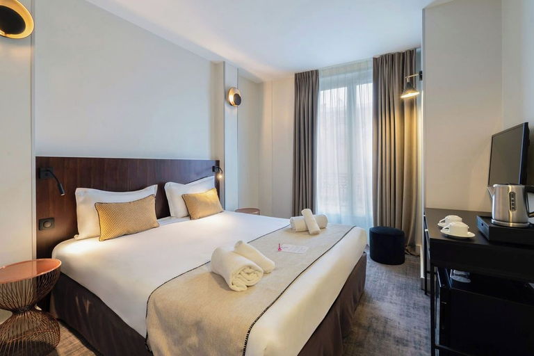 Bedroom 3, Hotel Eiffel Seine, Paris