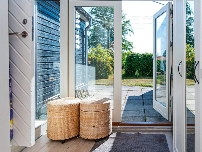 Others 2, 4 Person Holiday Home in Malling, Århus