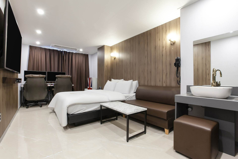 Others 4, MS HOTEL, Gangseo