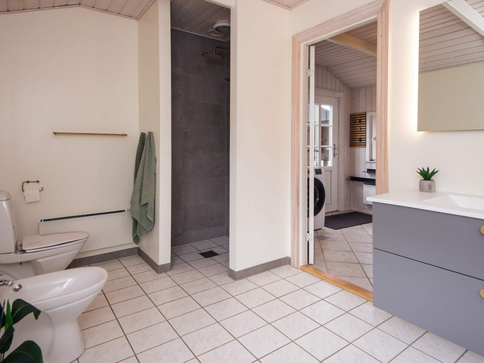 Bathroom 3, 4 Star Holiday Home in Haderslev, Haderslev