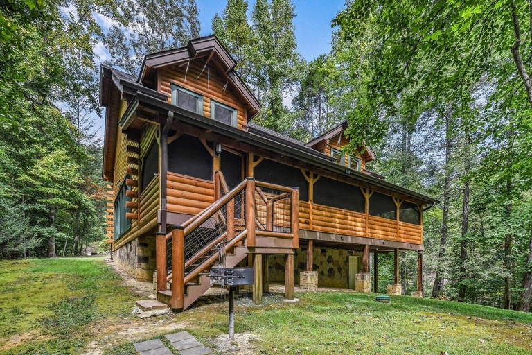 Exterior & Views 2, A Mountain Spirit 3 Bedroom Cabin by RedAwning, Sevier