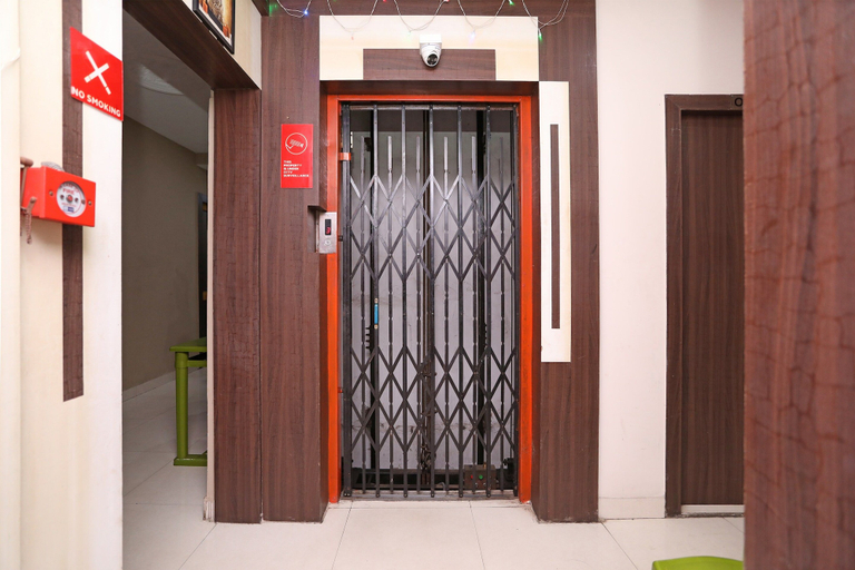 Others 5, Hotel O South Inn, Kolkata