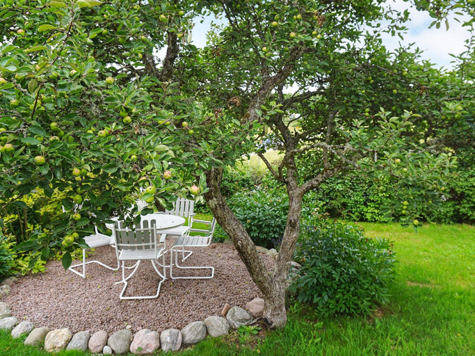 Others 3, 4 Star Holiday Home in Brastad, Lysekil
