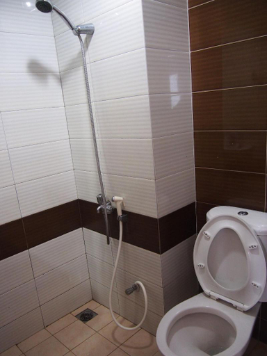 Bathroom, Margonda Residence 45, Depok