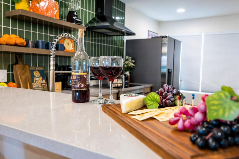 Others 3, Walkable Sobro House - Gated Parking - Sleeps 8, Davidson