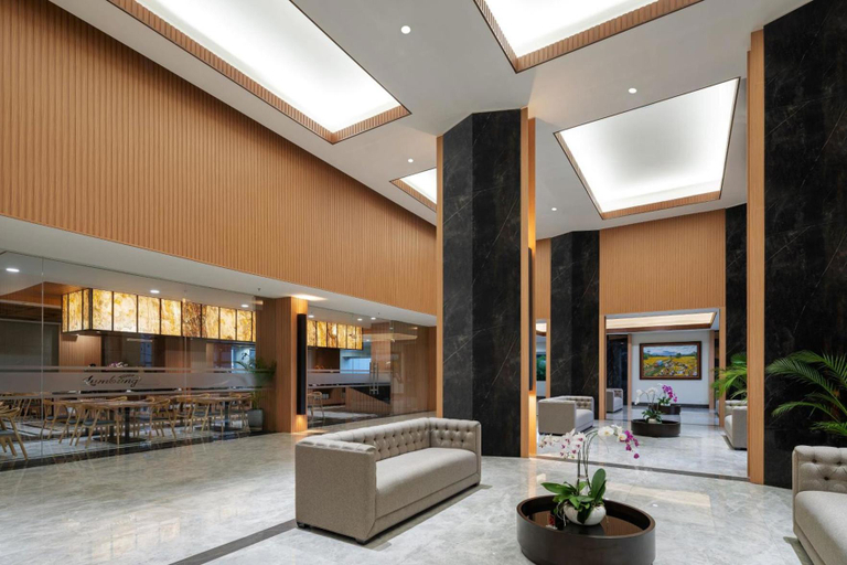 Public Area 5, Hotel Santika Blitar, Blitar