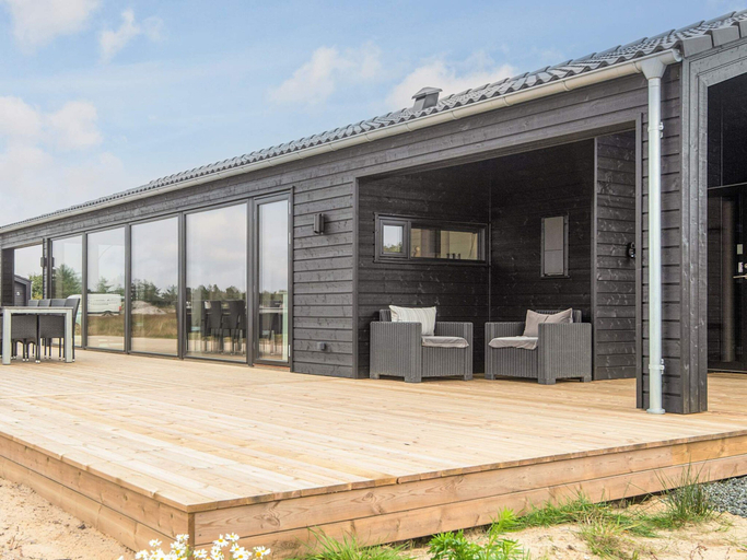 Others 2, 5 Star Holiday Home in Romo, Tønder