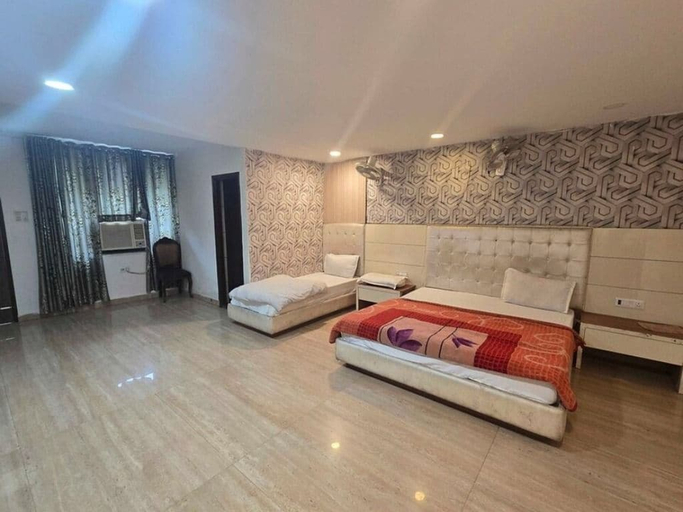 Others 2, Hotel O Golden Gate, Amritsar