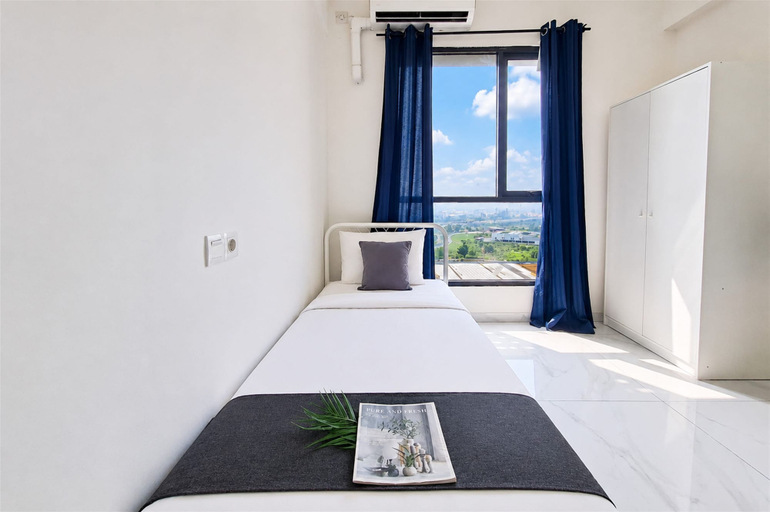 Others 3, Neat And Cozy Studio At Apartment Sky House Alam Sutera, Tangerang