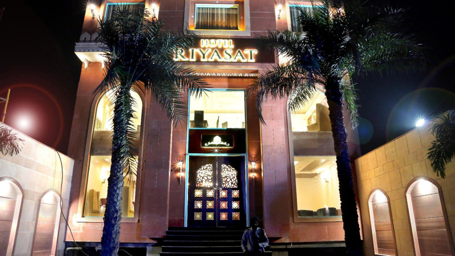 Exterior & Views, Hotel Riyasat, Ludhiana