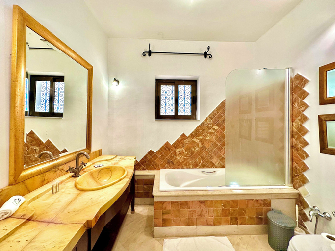 Others 2, 1BR Apt 2 Private Terraces · Gammarth Heights, La Marsa