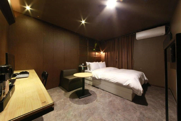 Bedroom 3, Hotel Moon, Anyang
