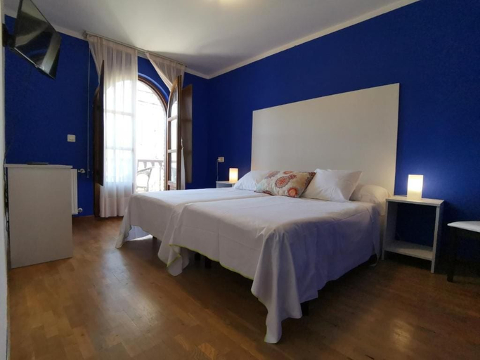 Bedroom 3, Hotel Trasgu, Asturias