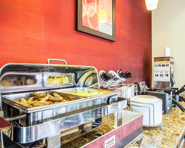 Food & Drinks 5, Comfort Suites Rock Hill Manchester Meadows Area, York