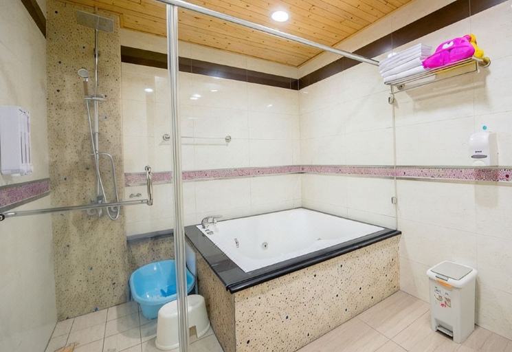 Bathroom 3, Kid Baby Homestay, Tainan
