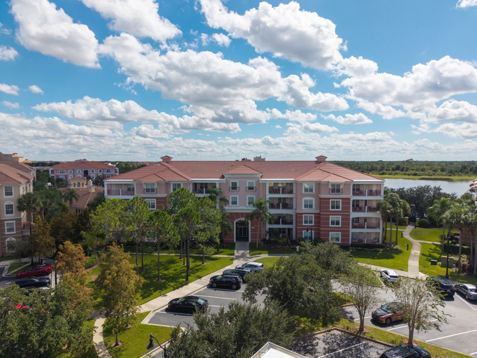 Others 2, Upscale Vista Cay 3BR With Resort Pool View, Orange