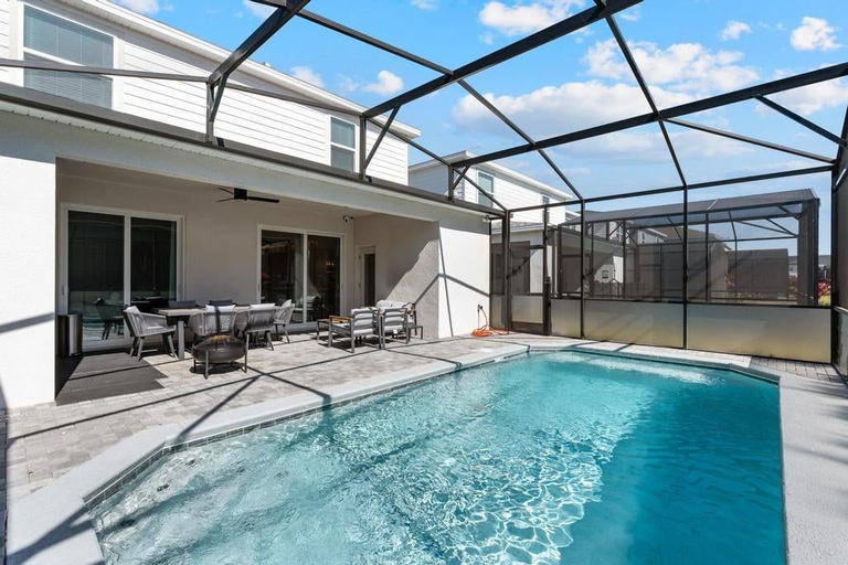 Others 5, Modern 5BR Florida Pool Getaway, Lake