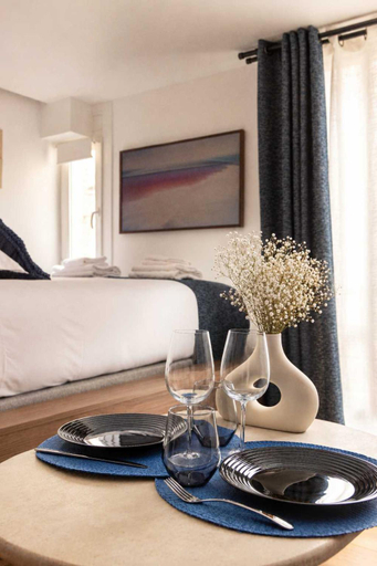 Bedroom 1, Sublime studio - 2P - near Place de la Republique, Paris