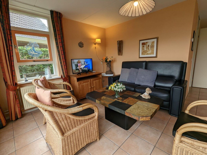 Others 5, Holiday Home With 1 Bedroom, Medemblik