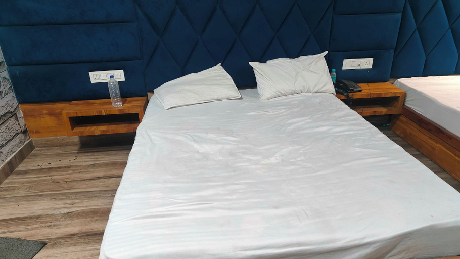 Others 5, Hotel O la casa, Amritsar