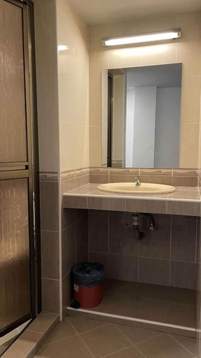 Bathroom, Swing & Pillows @ Bandar Kuantan, Kuantan