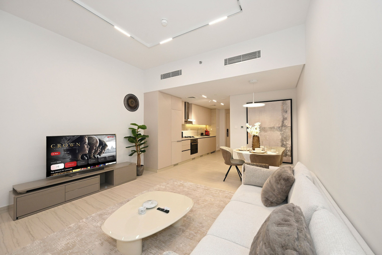 Others 5, 1728- Bloomfields Studio in Mag 330, Dubai