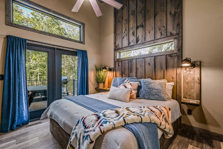 Bedroom 2, Wooded Hideaway 2 Bedroom Cabin, Sevier