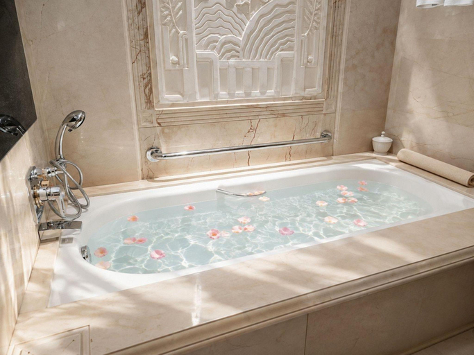 Bathroom, Evergrande Hotel Nanchang, Nanchang