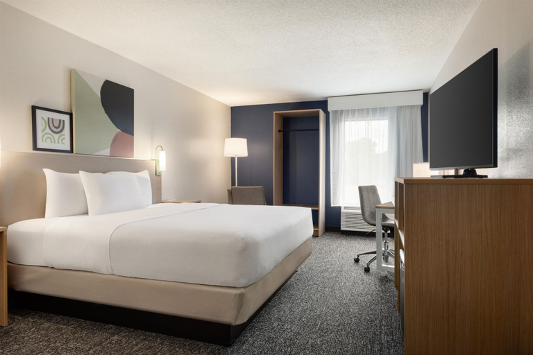 Bedroom 4, Spark by Hilton Columbus East Pickerington, Fairfield