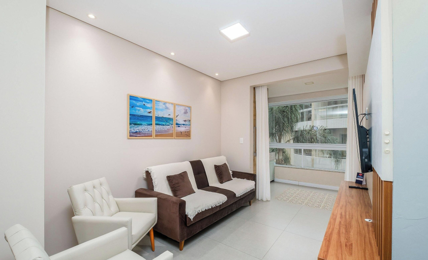 Others 2, Apt. in Condo. w/ Pool and BBQ Dov108, Florianopolis