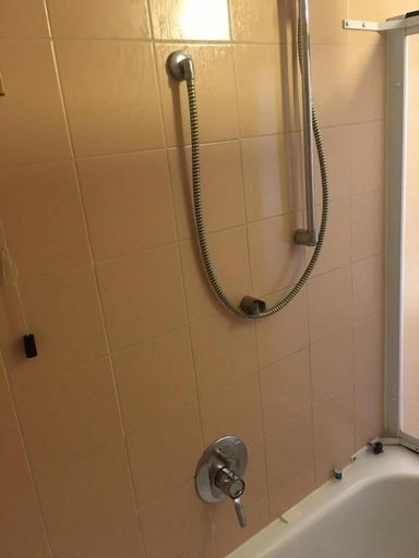 Bathroom 4, Hotel Garden, Bologna