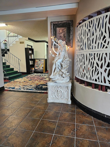 Others 5, Ocean Marina Hotel, Alberni-Clayoquot