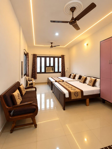 Bedroom 2, Shree Paying Guest House, Varanasi