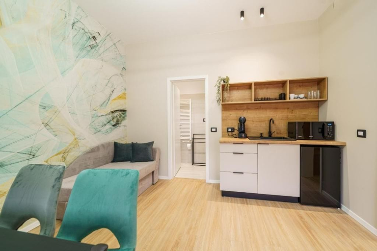 Others 5, Montello Guest House, Brasov