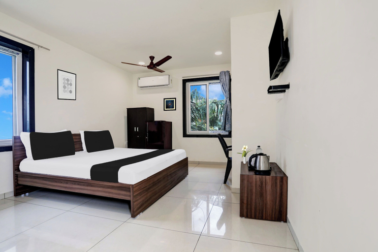 Others 4, OYO Hotel O Ashok Nagar Near JNTU, East Godavari