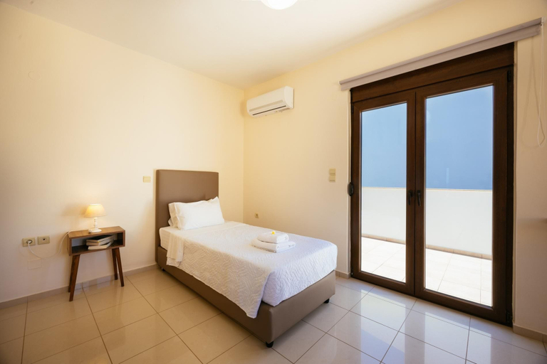Bedroom 3, Villa Avra, Crete