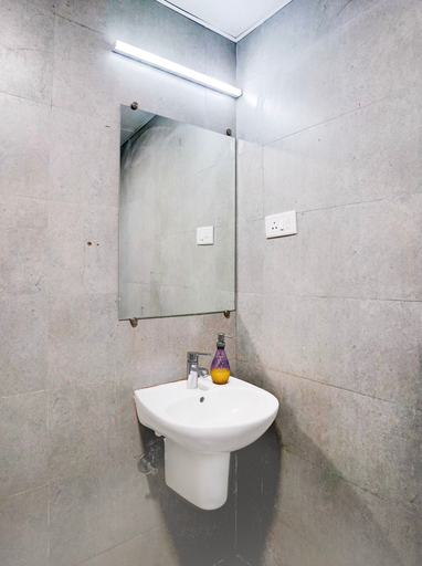 Bathroom 3, Townhouse PBG Mall Vashi, Thane
