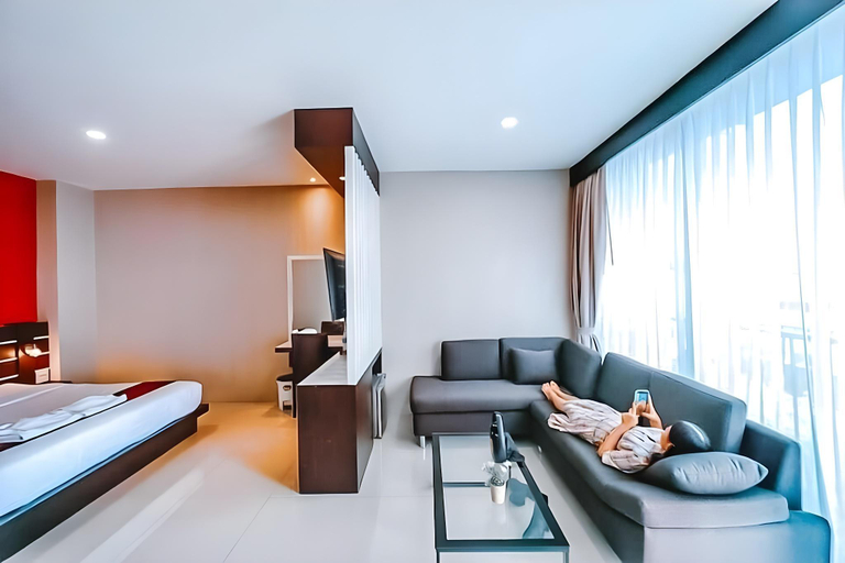 Bedroom 4, The Harbour Front Hotel, Muang Surat Thani