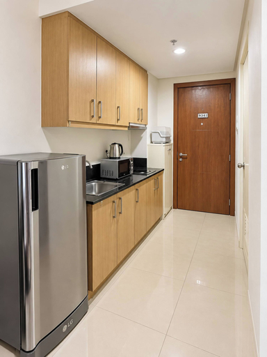 Others 3, Charming 2BR Apartment With Pool View in Vibrant Pasay City, Pasay City