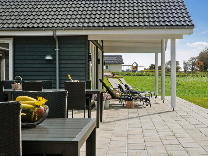 Others 2, 5 Star Holiday Home in Spottrup, Skive